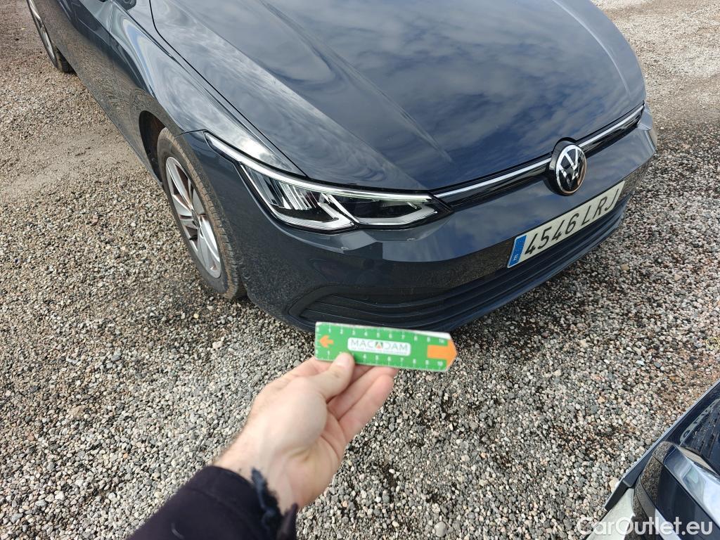 Volkswagen  Golf  VOLKSWAGEN / 2020 / 5P / berlina con portón Life 2.0 TDI 85kW (115CV) #17
