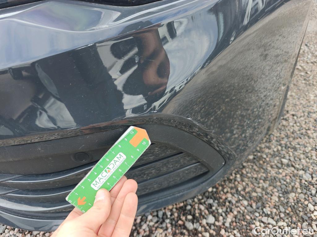  Volkswagen  Golf  VOLKSWAGEN / 2020 / 5P / berlina con portón Life 2.0 TDI 85kW (115CV) #20