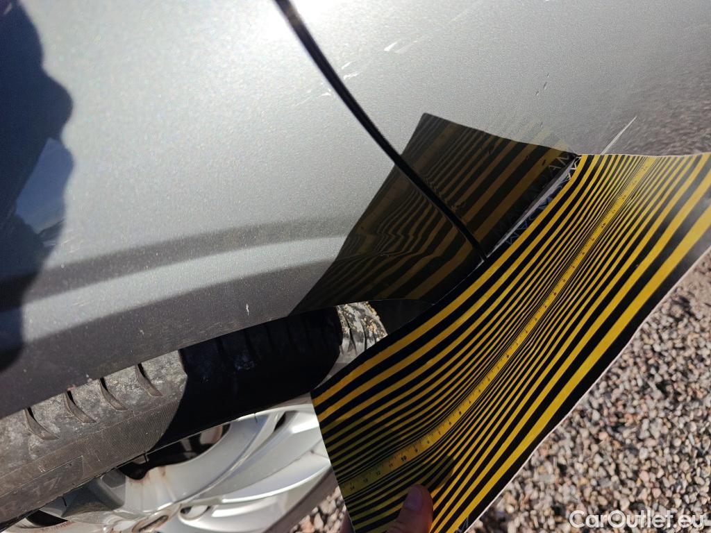  Volvo  V60 VOLVO  / 2018 / 5P / familiar 2.0 D3 Business Plus Auto (AC) #15