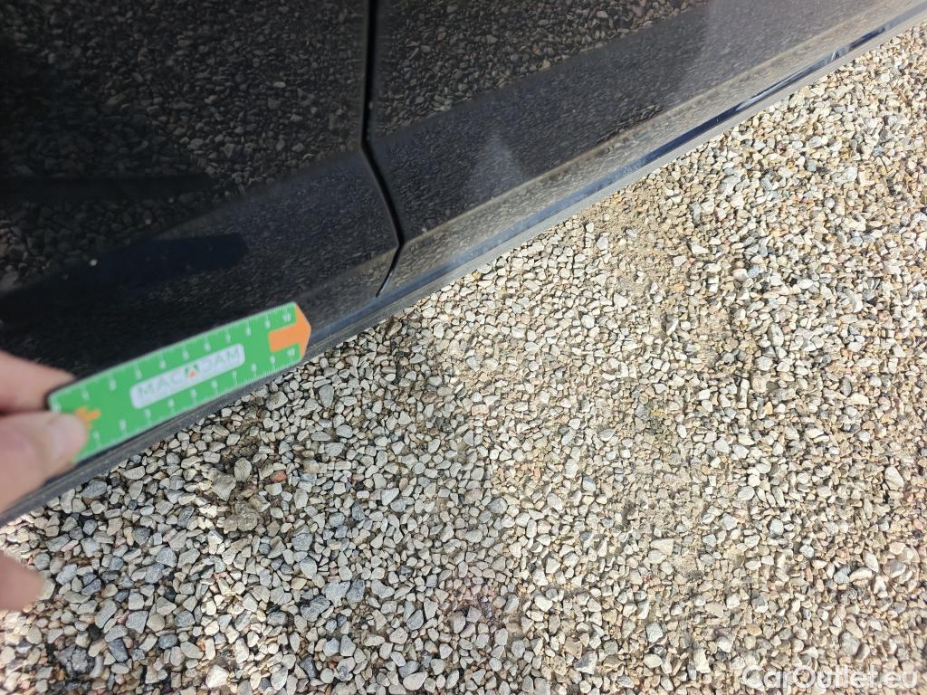  Volkswagen  Polo VOLKSWAGEN  / 2017 / 5P / berlina con portón United 1.0 TSI 70kW (95CV)(SP) #13