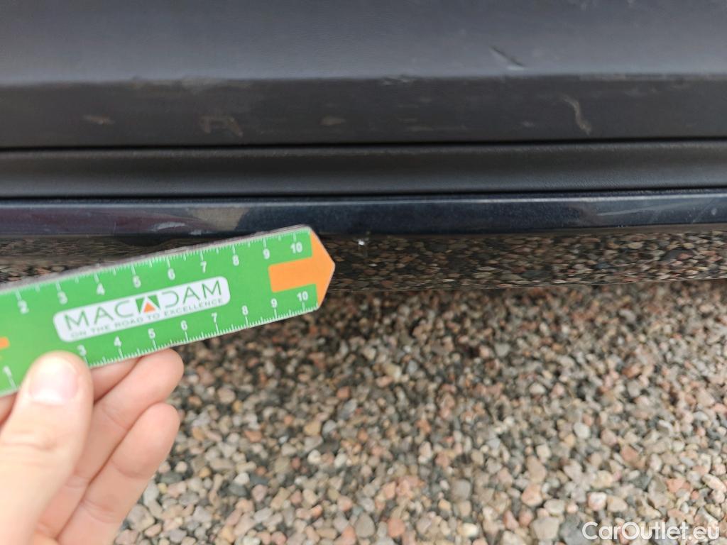  Volvo  XC 40 VOLVO XC40 / 2017 / 5P / todoterreno 2.0 D4 AWD R-Design Auto #54