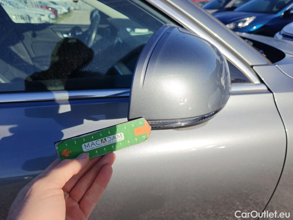  Volvo  V60 VOLVO  / 2018 / 5P / familiar 2.0 D3 Business Plus Auto (AC) #39