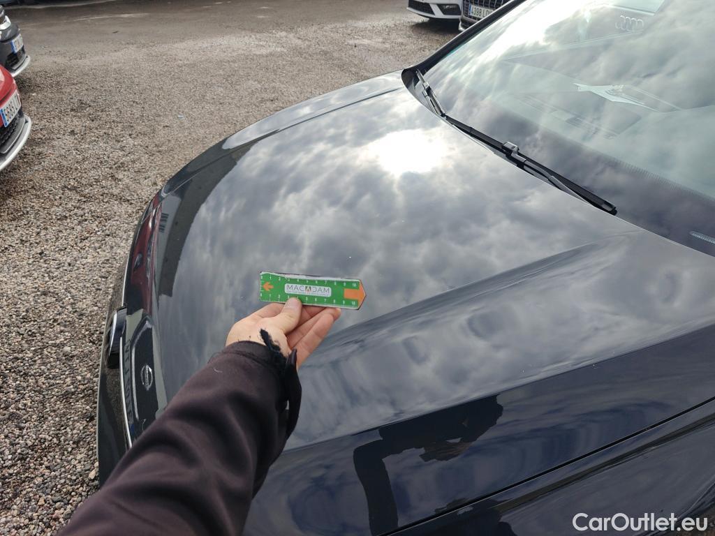  Volkswagen  Golf  VOLKSWAGEN / 2020 / 5P / berlina con portón Life 2.0 TDI 85kW (115CV) #4