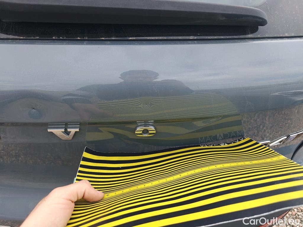  Volvo  XC 40 VOLVO XC40 / 2017 / 5P / todoterreno 2.0 D4 AWD R-Design Auto #5