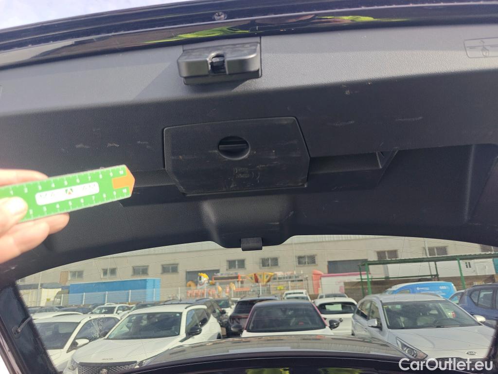  Volkswagen  Polo VOLKSWAGEN  / 2017 / 5P / berlina con portón United 1.0 TSI 70kW (95CV)(SP) #28