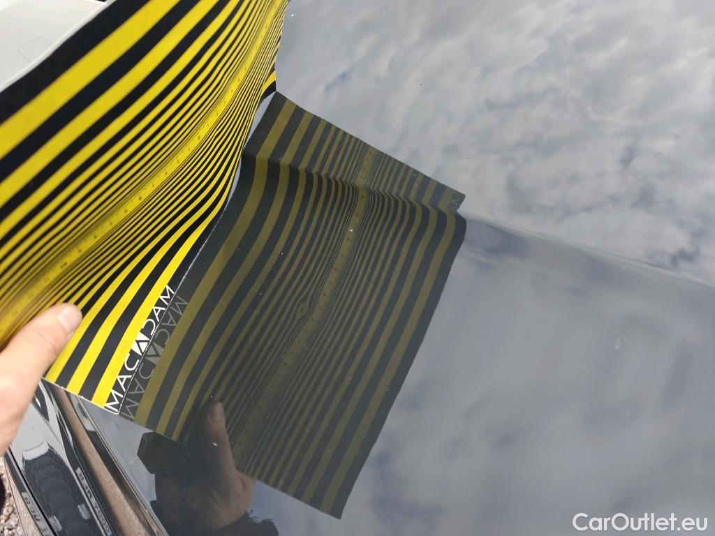  Volkswagen  Golf  VOLKSWAGEN / 2020 / 5P / berlina con portón Life 2.0 TDI 85kW (115CV) #5