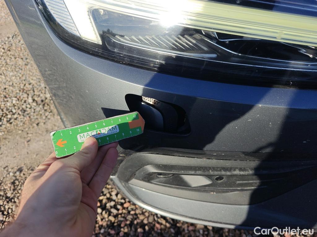  Volvo  V60 VOLVO  / 2018 / 5P / familiar 2.0 D3 Business Plus Auto (AC) #31