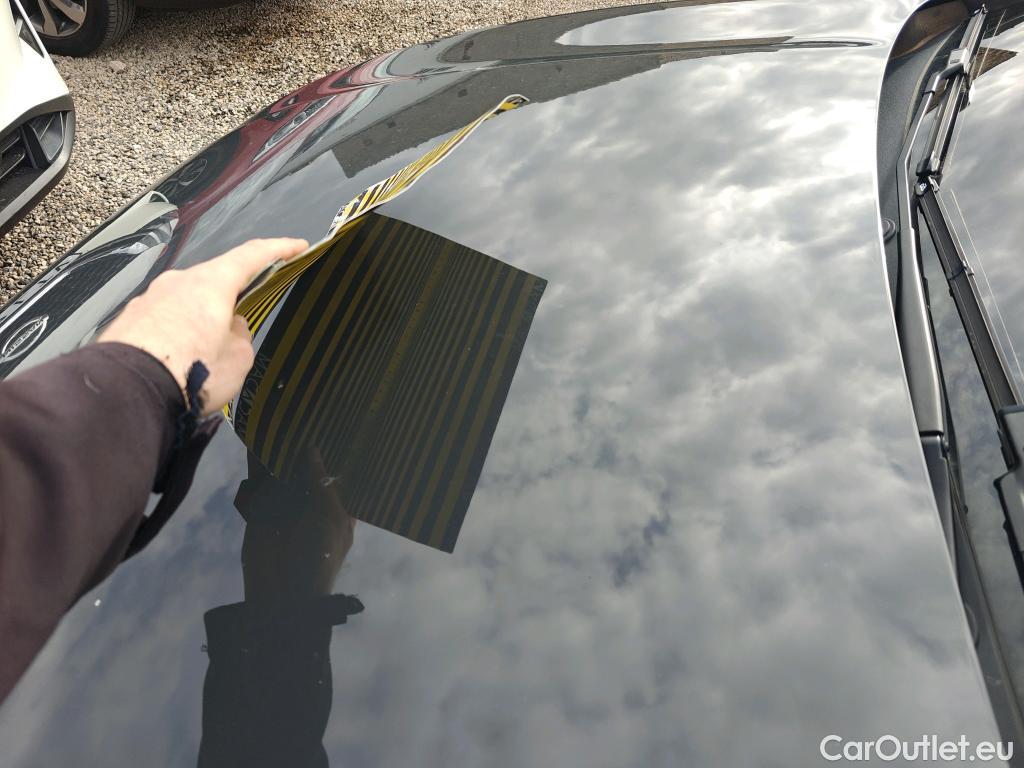  Volkswagen  Golf  VOLKSWAGEN / 2020 / 5P / berlina con portón Life 2.0 TDI 85kW (115CV) #6