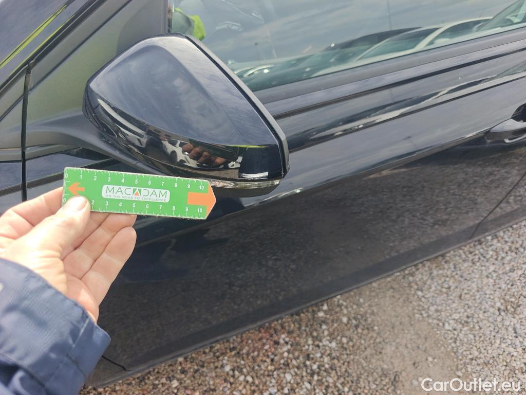  Volkswagen  Polo VOLKSWAGEN  / 2017 / 5P / berlina con portón United 1.0 TSI 70kW (95CV)(SP) #41