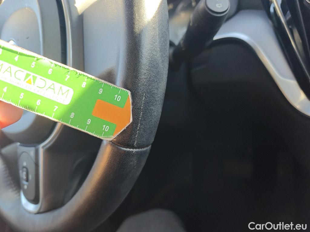  Volvo  V60 VOLVO  / 2018 / 5P / familiar 2.0 D3 Business Plus Auto (AC) #29