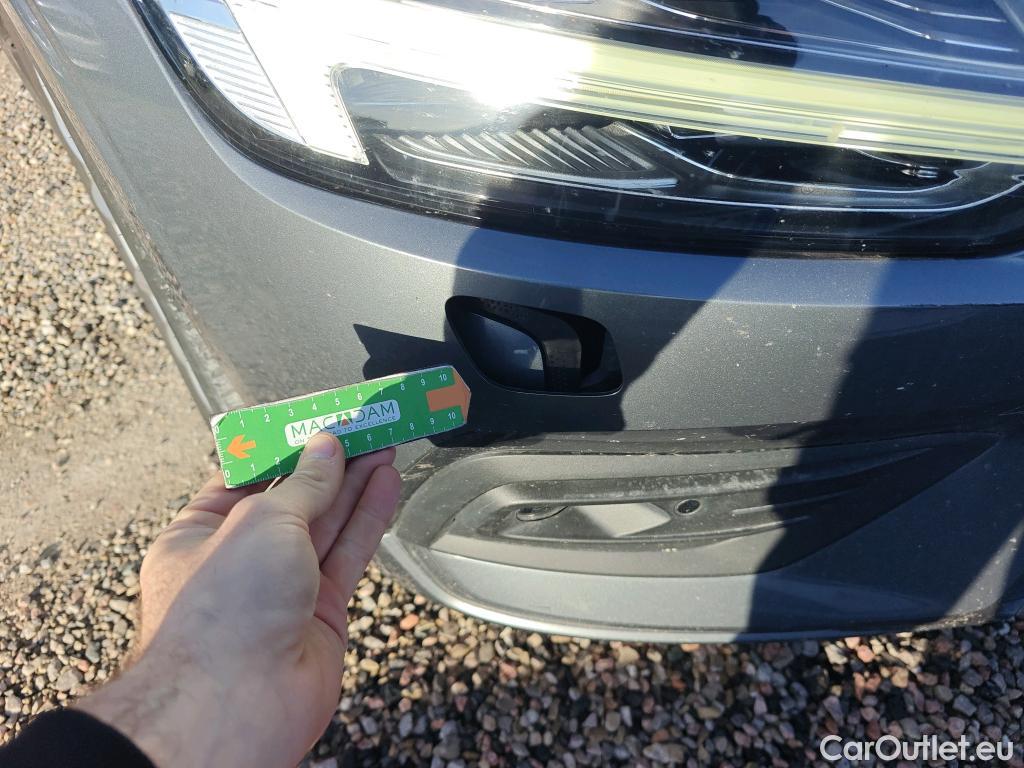  Volvo  V60 VOLVO  / 2018 / 5P / familiar 2.0 D3 Business Plus Auto (AC) #30