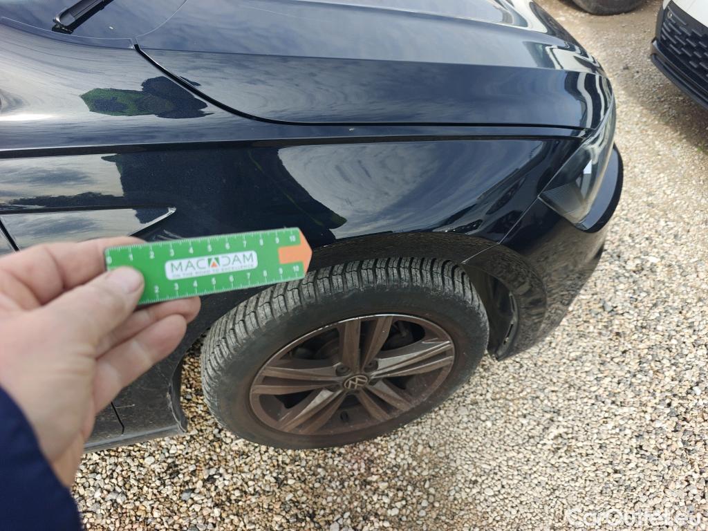  Volkswagen  Polo VOLKSWAGEN  / 2017 / 5P / berlina con portón United 1.0 TSI 70kW (95CV)(SP) #47