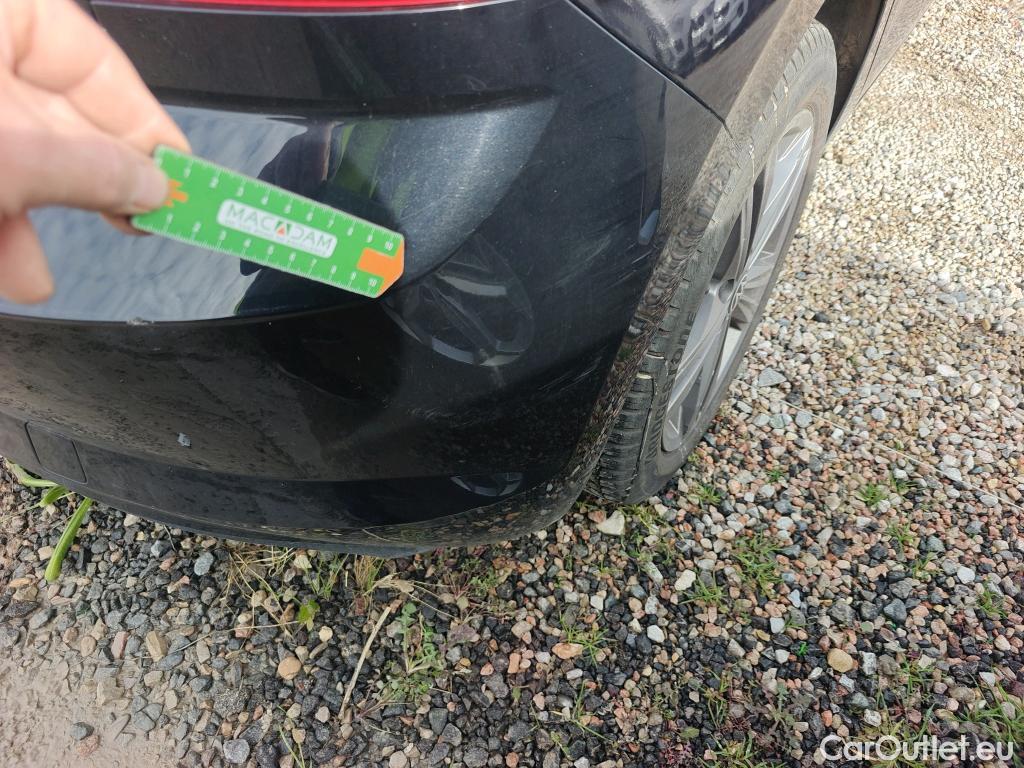  Volkswagen  Polo VOLKSWAGEN  / 2017 / 5P / berlina con portón United 1.0 TSI 70kW (95CV)(SP) #40