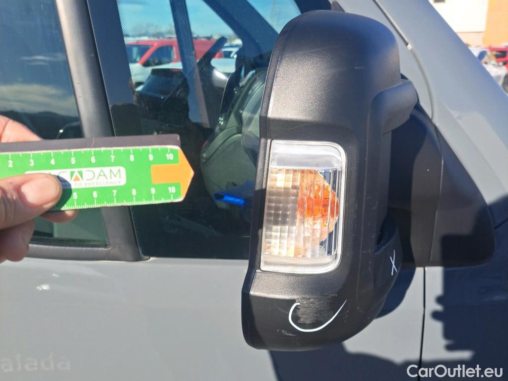  Fiat  Ducato FIAT  / 2014 / 4P / furgón 35 2.3 Multijet Furgón Largo Super Alto #82