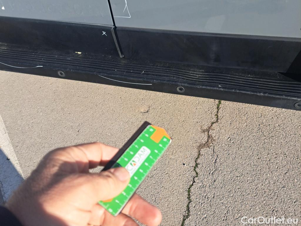  Fiat  Ducato FIAT  / 2014 / 4P / furgón 35 2.3 Multijet Furgón Largo Super Alto #72