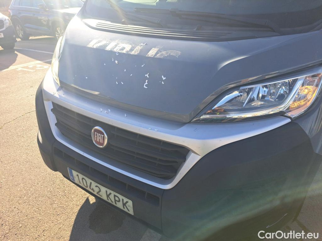  Fiat  Ducato FIAT  / 2014 / 4P / furgón 35 2.3 Multijet Furgón Largo Super Alto #41