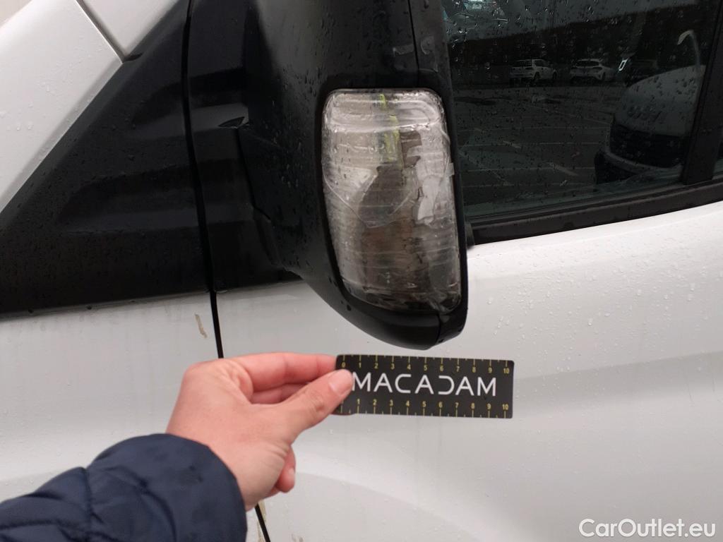  Ford  Transit FORD  / 2013 / 4P / furgón 350 96kW L3H2 Van Trend FWD MHEV #43