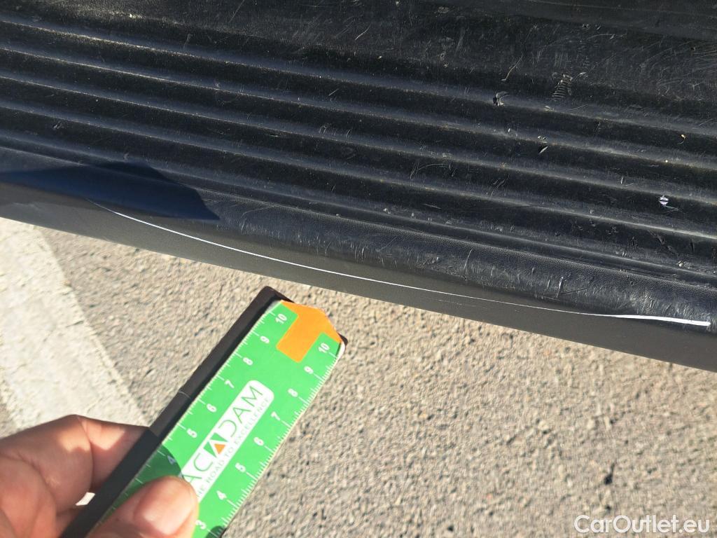  Fiat  Ducato FIAT  / 2014 / 4P / furgón 35 2.3 Multijet Furgón Largo Super Alto #74