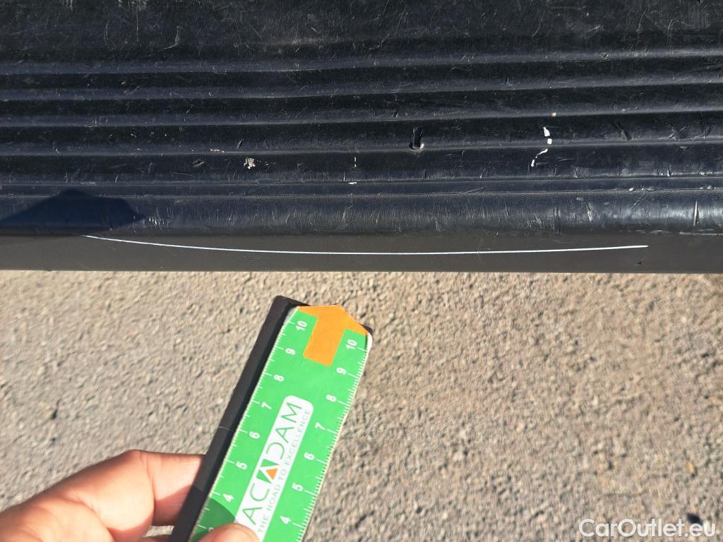  Fiat  Ducato FIAT  / 2014 / 4P / furgón 35 2.3 Multijet Furgón Largo Super Alto #73