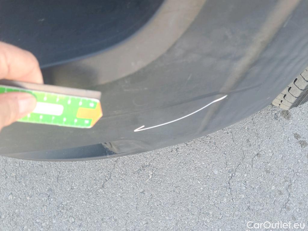  Fiat  Ducato FIAT  / 2014 / 4P / furgón 35 2.3 Multijet Furgón Largo Super Alto #76