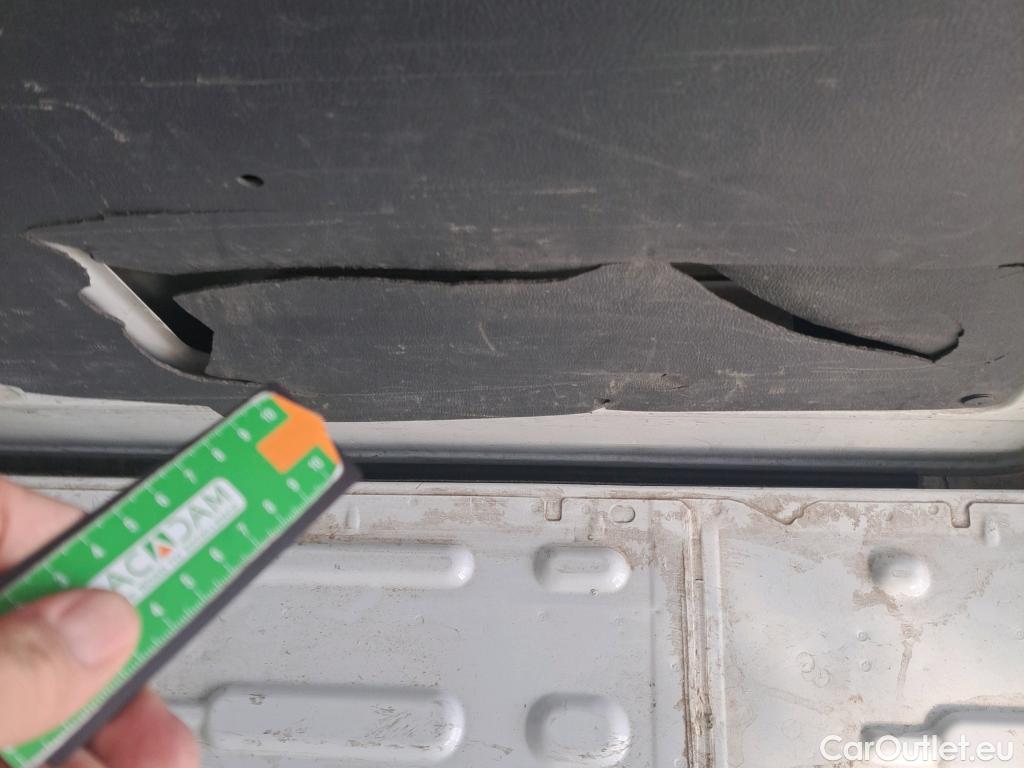  Fiat  Ducato FIAT  / 2014 / 4P / furgón 35 2.3 Multijet Furgón Largo Super Alto #24