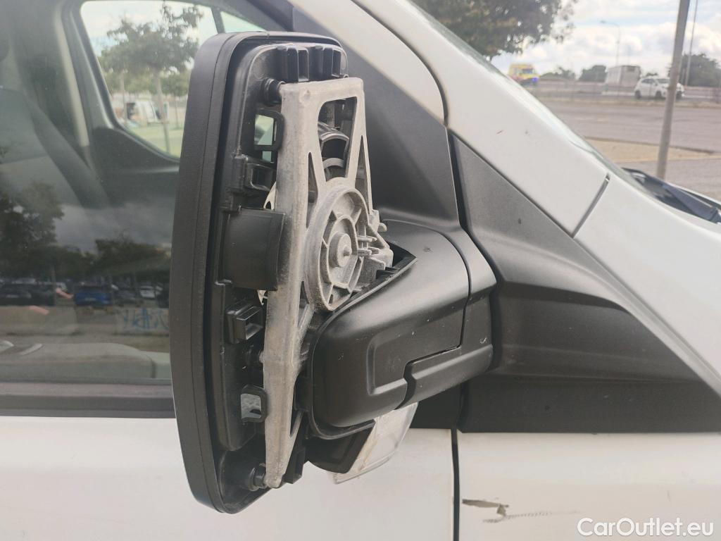  Ford  Transit  Custom Furgón 320 L1 Ambiente 2.0 TDCi 130CV MT6 E6dT #31