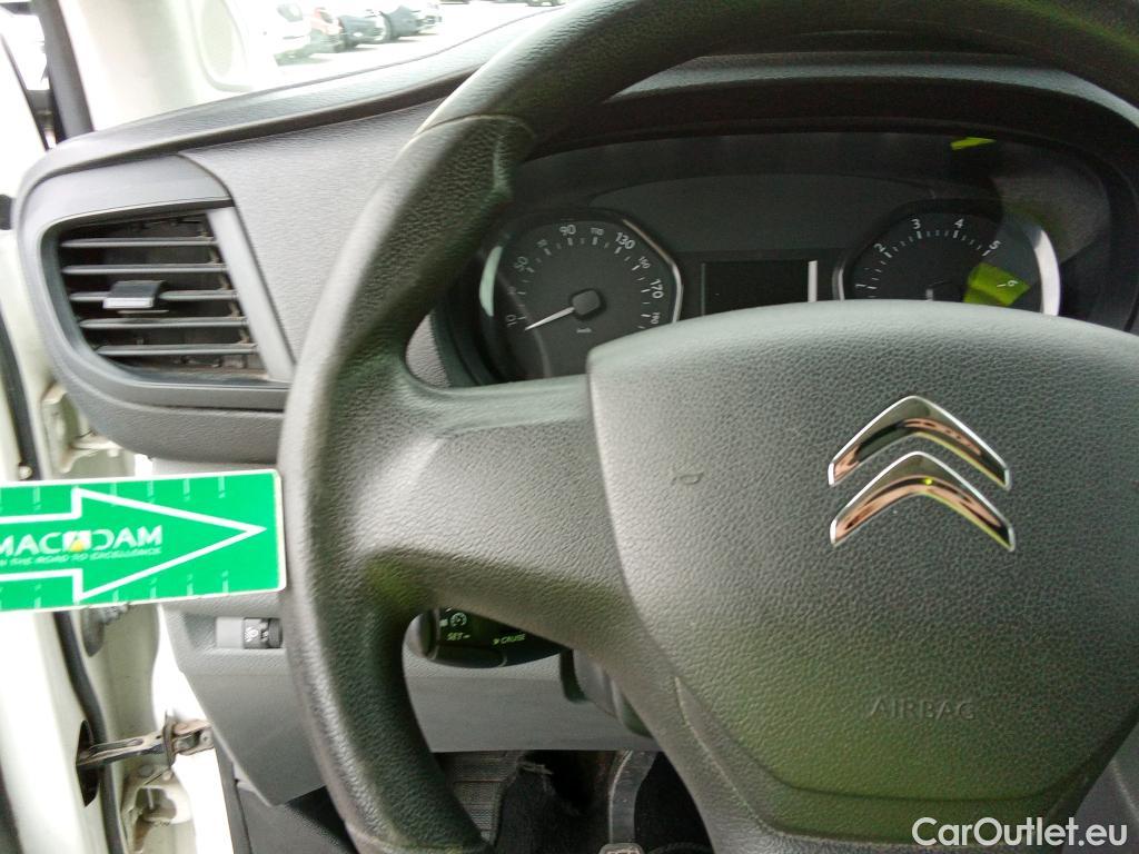  Citroen  Jumpy CITROEN  / 2016 / 4P / furgón Talla M BlueHDi 85KW (115CV) 6v Confort #31