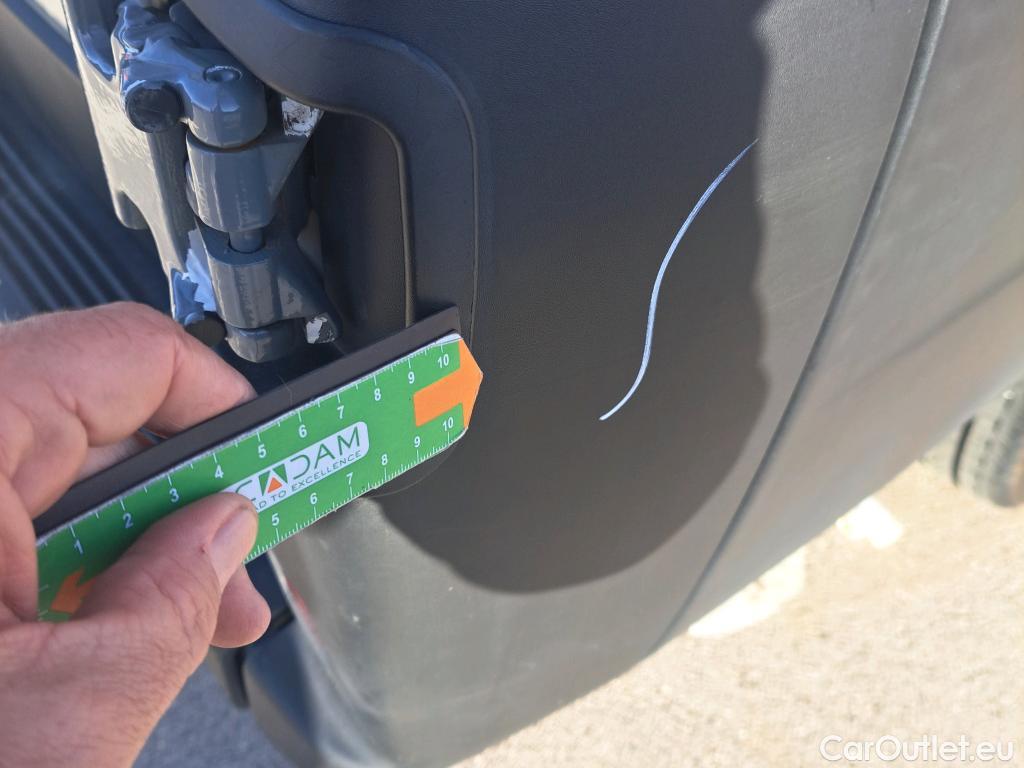  Fiat  Ducato FIAT  / 2014 / 4P / furgón 35 2.3 Multijet Furgón Largo Super Alto #71