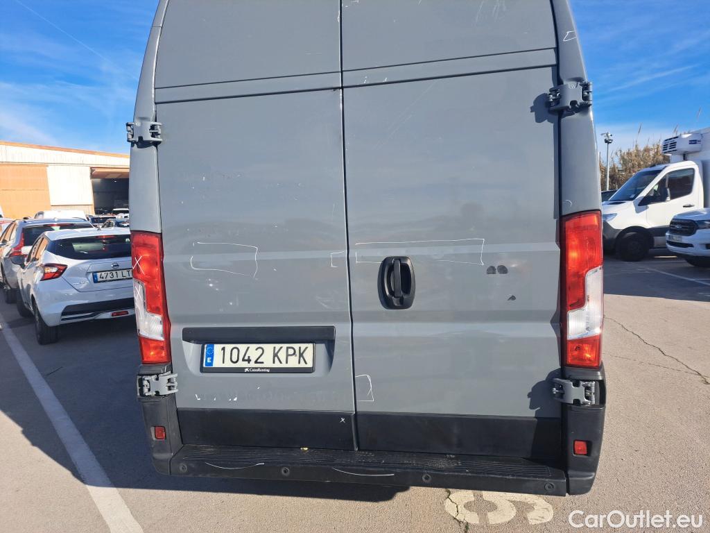  Fiat  Ducato FIAT  / 2014 / 4P / furgón 35 2.3 Multijet Furgón Largo Super Alto #44