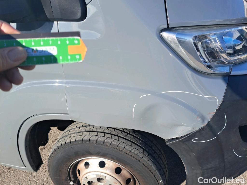  Fiat  Ducato FIAT  / 2014 / 4P / furgón 35 2.3 Multijet Furgón Largo Super Alto #4