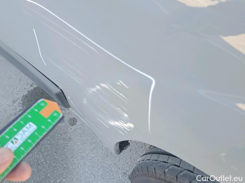  Fiat  Ducato FIAT  / 2014 / 4P / furgón 35 2.3 Multijet Furgón Largo Super Alto #2