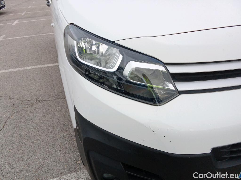  Citroen  Jumpy CITROEN  / 2016 / 4P / furgón Talla M BlueHDi 85KW (115CV) 6v Confort #26