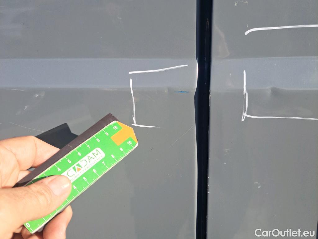  Fiat  Ducato FIAT  / 2014 / 4P / furgón 35 2.3 Multijet Furgón Largo Super Alto #28