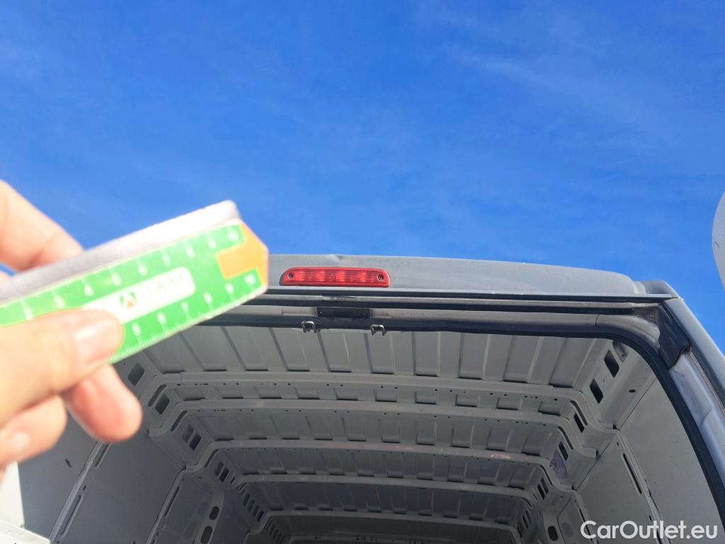  Fiat  Ducato FIAT  / 2014 / 4P / furgón 35 2.3 Multijet Furgón Largo Super Alto #57