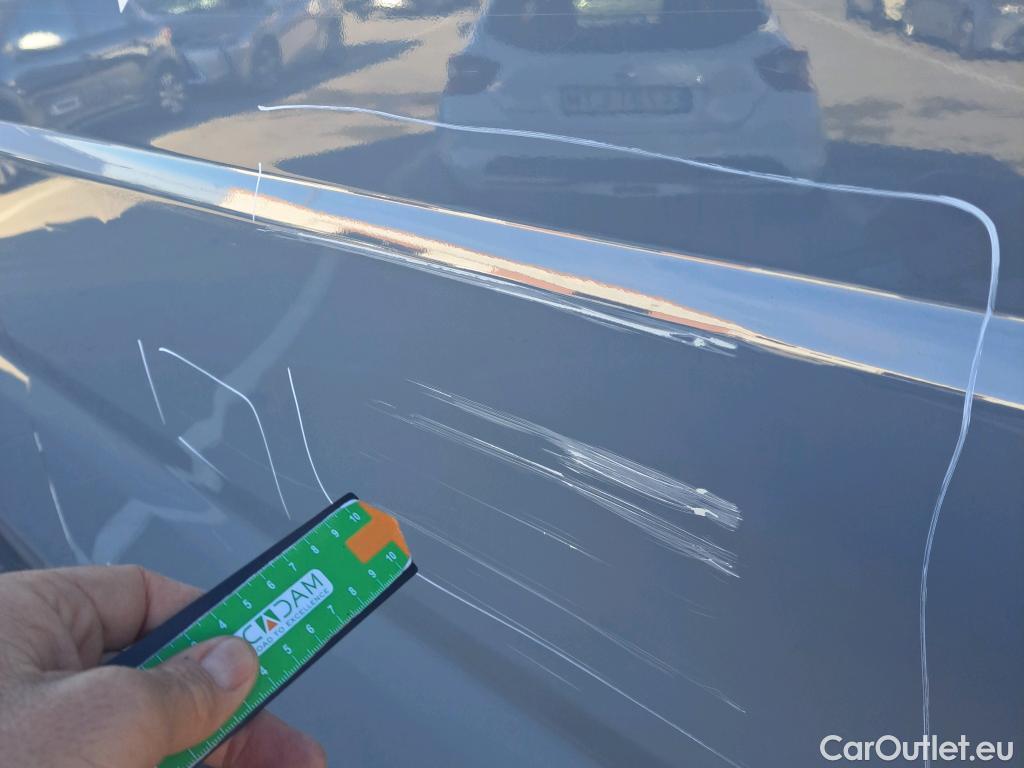  Fiat  Ducato FIAT  / 2014 / 4P / furgón 35 2.3 Multijet Furgón Largo Super Alto #3