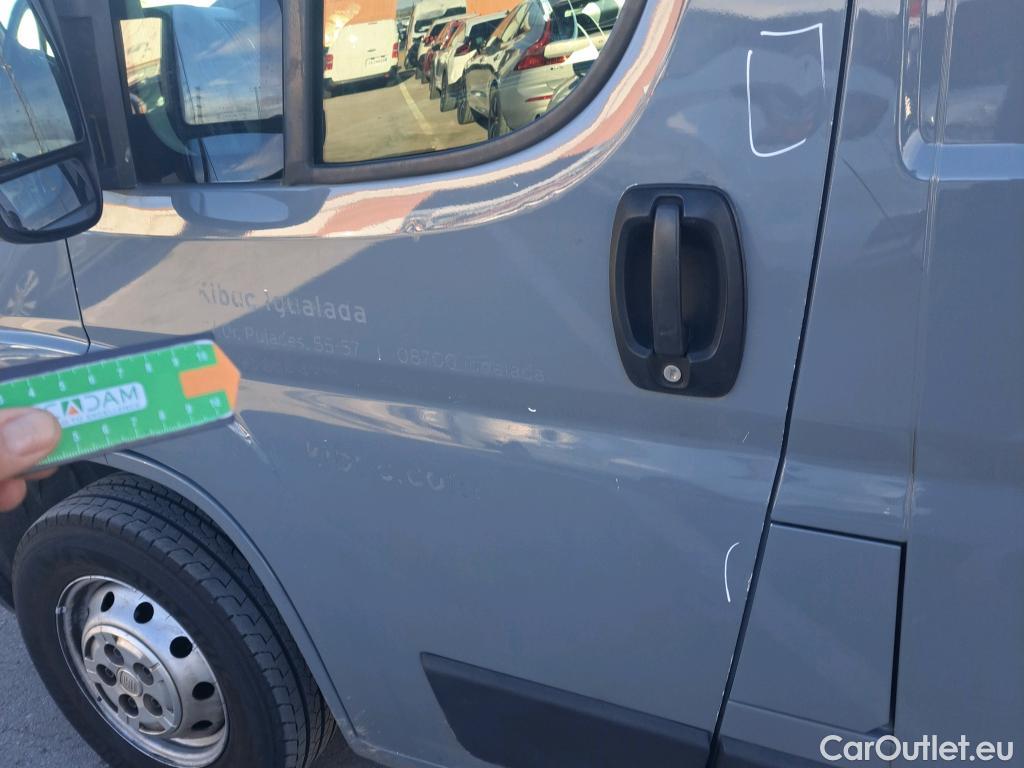  Fiat  Ducato FIAT  / 2014 / 4P / furgón 35 2.3 Multijet Furgón Largo Super Alto #54