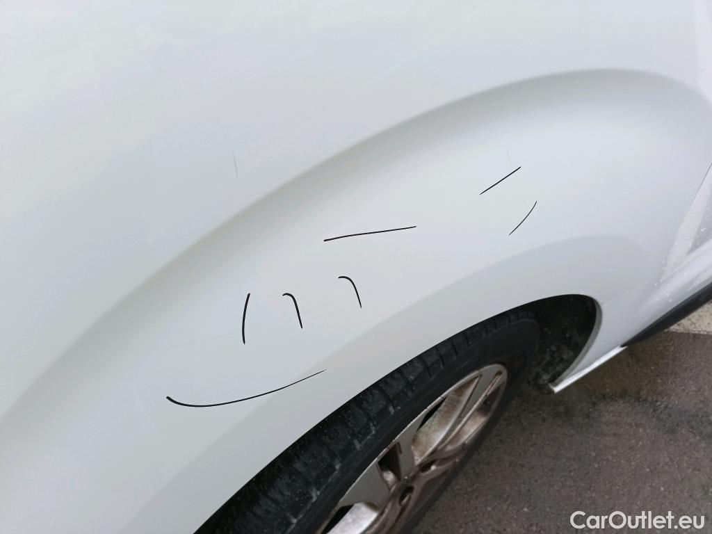  Opel  Vivaro OPEL  / 2019 / 4P / furgón 2.0 Diésel 110kW/150CV M Inc Innovation #52