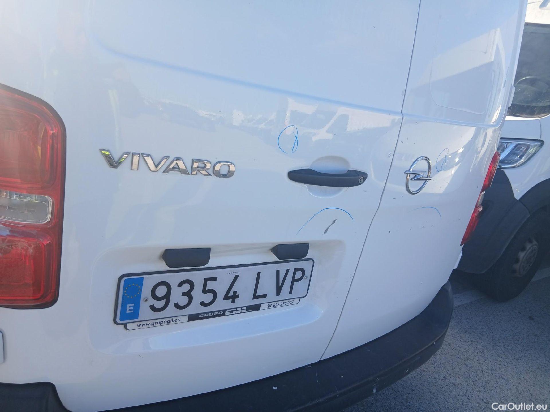  Opel  Vivaro OPEL  / 2019 / 4P / furgón 1.5 Diésel 74kW(100CV)M Std Exp #36