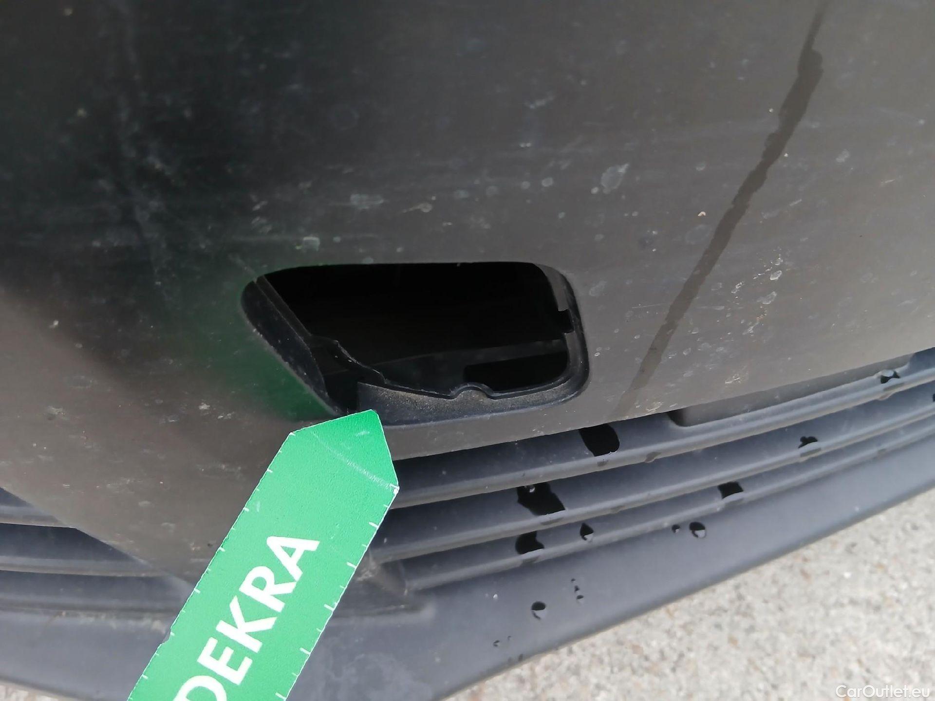  Opel  Vivaro OPEL  / 2019 / 4P / furgón Campaña F2ML 1.5 Diésel 74kW(100CV)M Std Exp #11