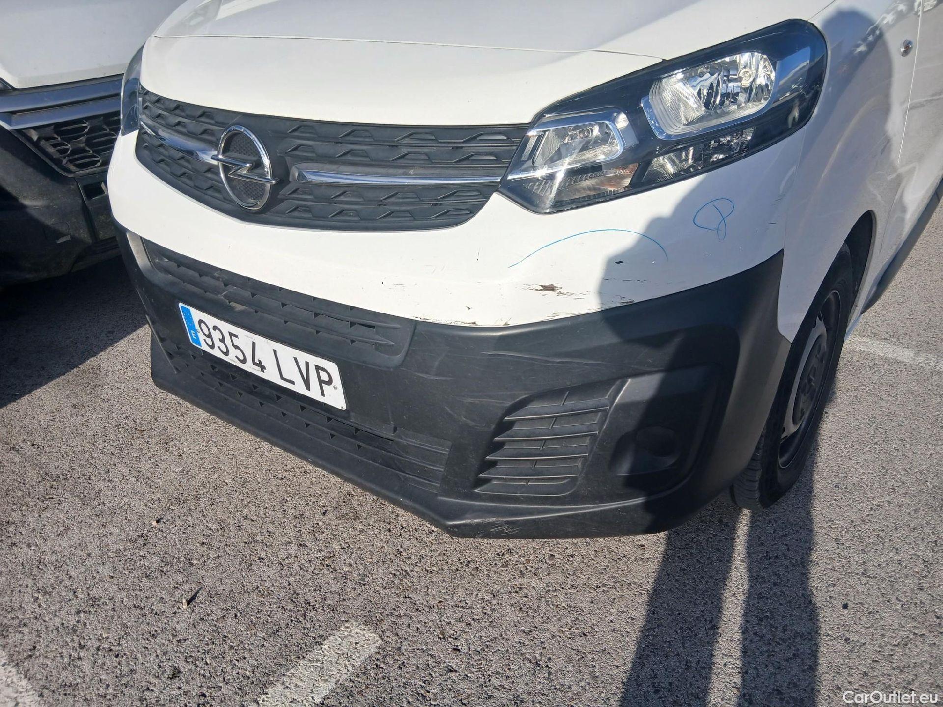  Opel  Vivaro OPEL  / 2019 / 4P / furgón 1.5 Diésel 74kW(100CV)M Std Exp #18