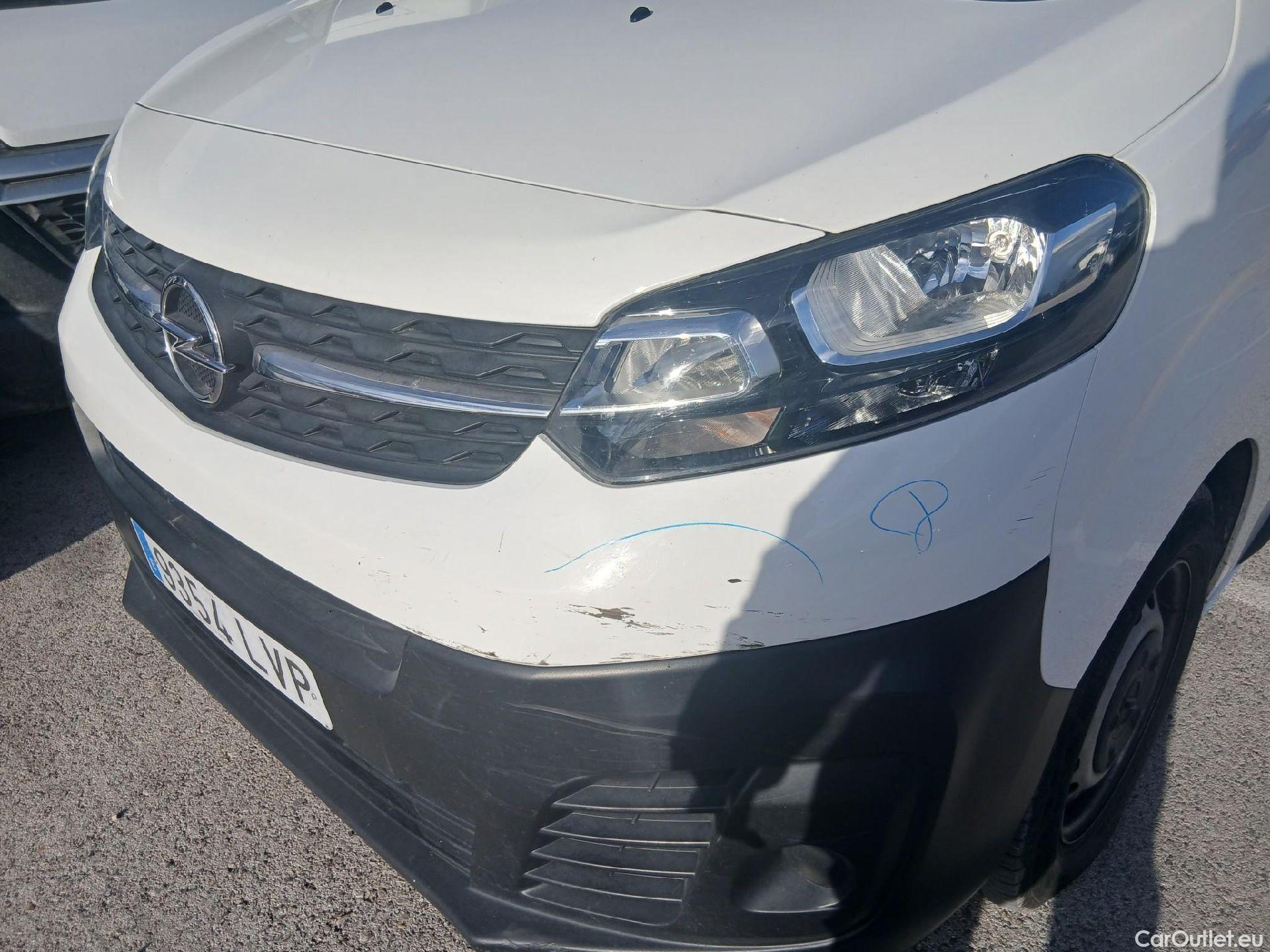  Opel  Vivaro OPEL  / 2019 / 4P / furgón 1.5 Diésel 74kW(100CV)M Std Exp #21