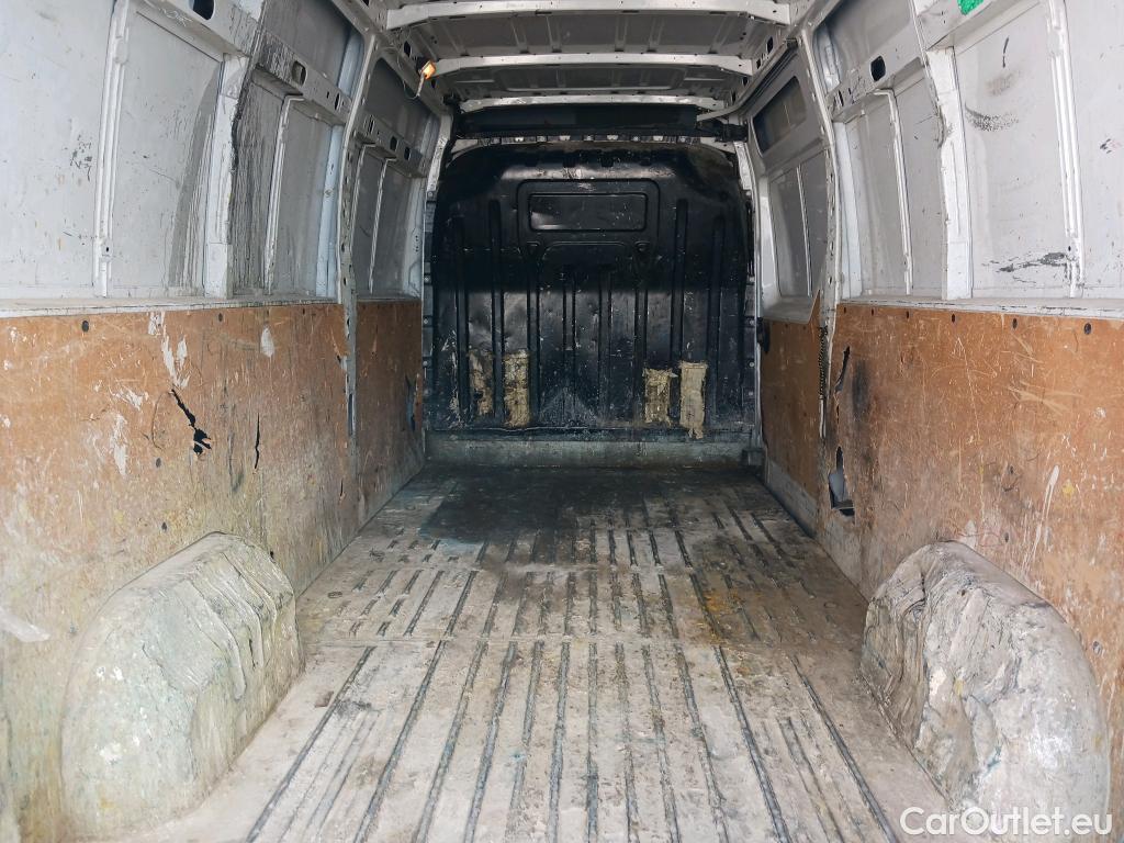  Renault  Master RENAULT  / 2019 / 4P / furgón Furgón T L3H2 3500 Bl dCi 100 kW(135CV) #58