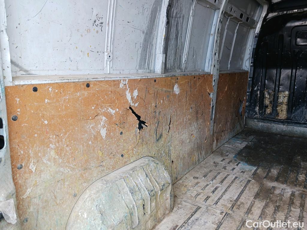  Renault  Master RENAULT  / 2019 / 4P / furgón Furgón T L3H2 3500 Bl dCi 100 kW(135CV) #60