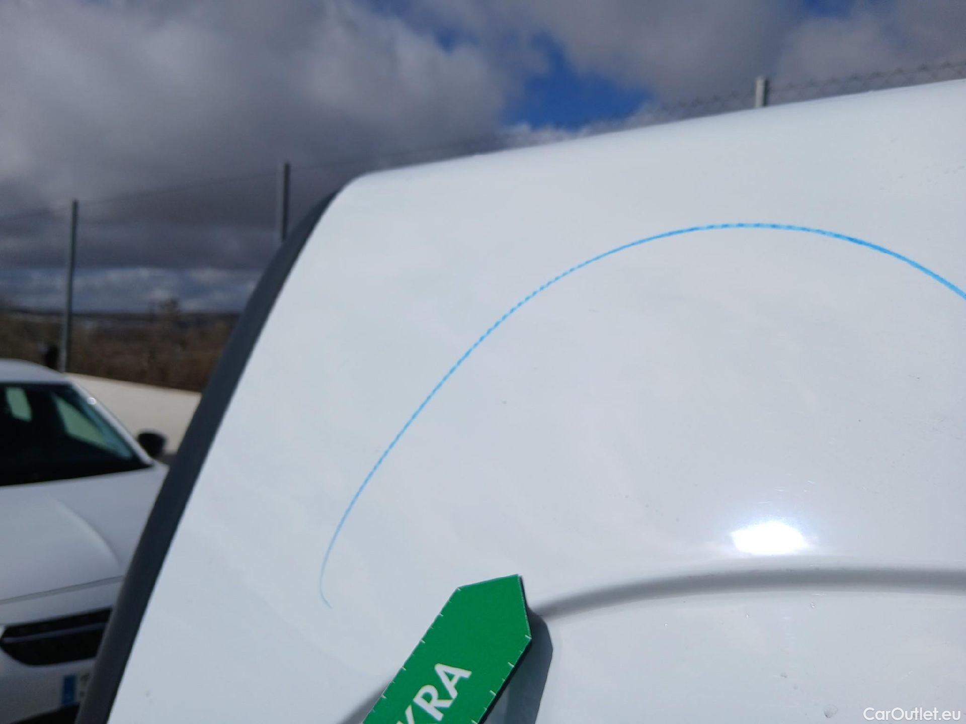  Renault  Kangoo RENAULT  Furgón/2013/3P/furgón derivado de turismo Profesional Blue dCi 70kW (95CV) #25