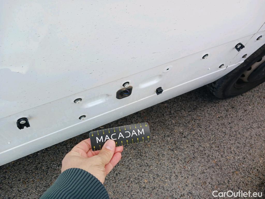  Renault  Master RENAULT  / 2019 / 4P / furgón Furgón T L3H2 3500 Bl dCi 100 kW(135CV) #26