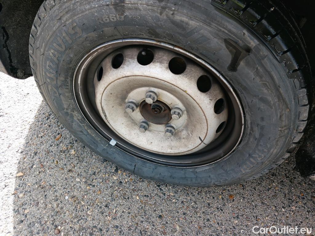  Renault  Master RENAULT  / 2019 / 4P / furgón Furgón T L3H2 3500 Bl dCi 100 kW(135CV) #52