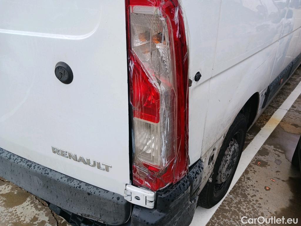  Renault  Master RENAULT TRUCKS UK  VU 4p 3G furgón Red Edition Van FWD 135CV L3H2 #14