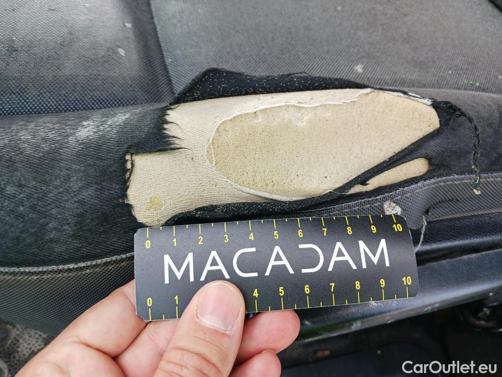  Renault  Master RENAULT  / 2019 / 4P / furgón Furgón T L3H2 3500 Bl dCi 100 kW(135CV) #39