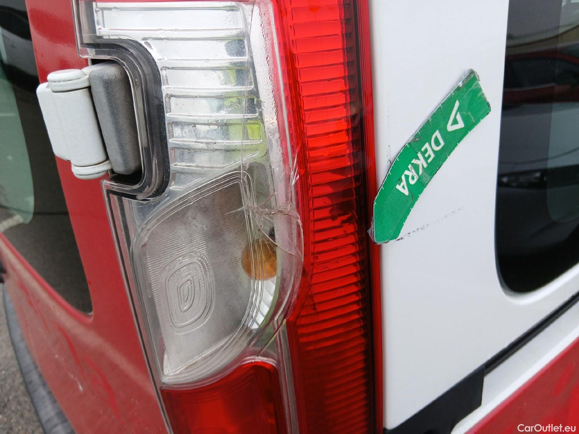  Renault  Kangoo RENAULT  Combi / 2013 / 4P / combi Profesional M1-AF En. dCi 66kW (90CV) E6 #33