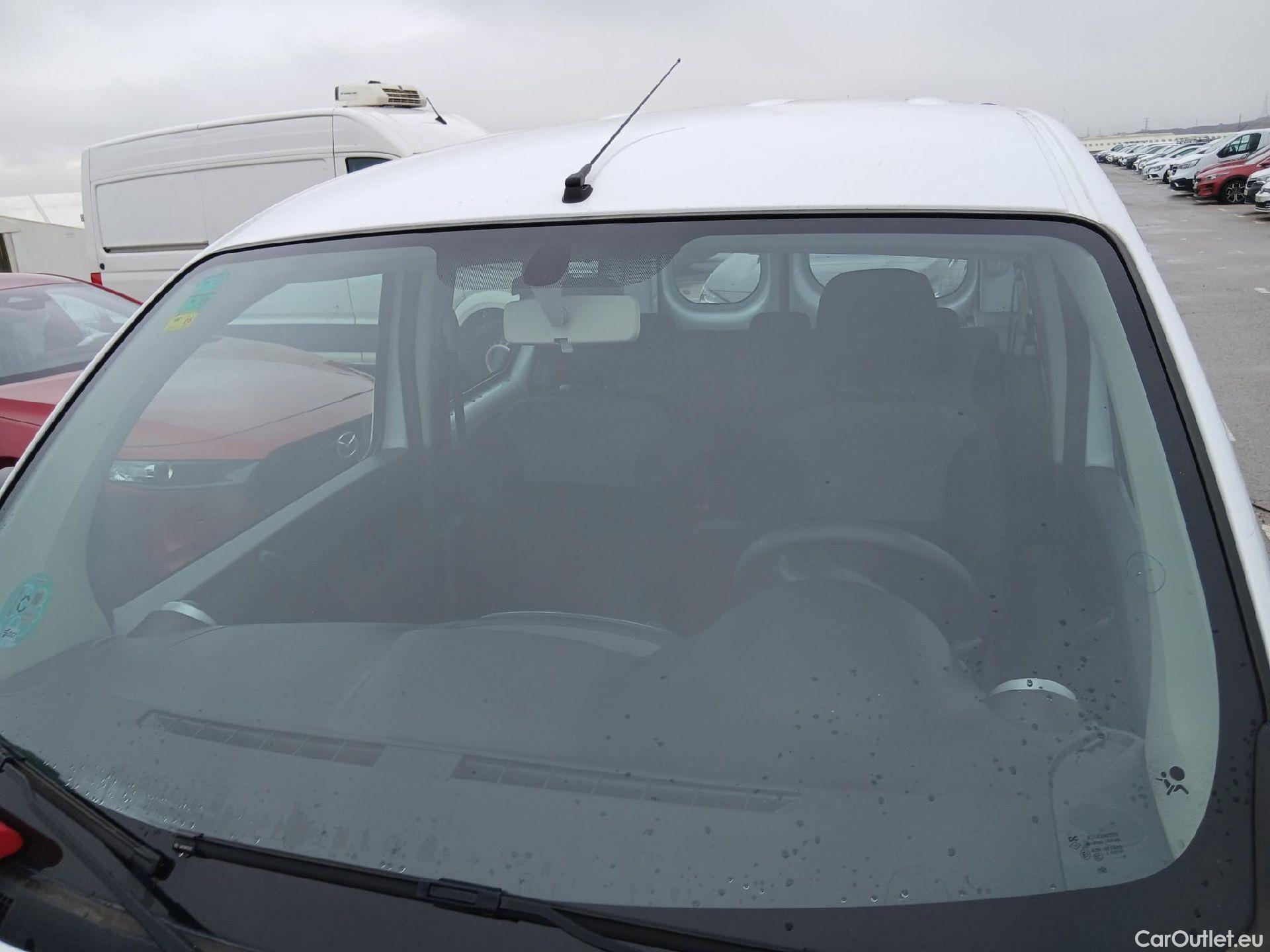  Renault  Kangoo RENAULT  Combi / 2013 / 4P / combi Profesional M1-AF En. dCi 66kW (90CV) E6 #2